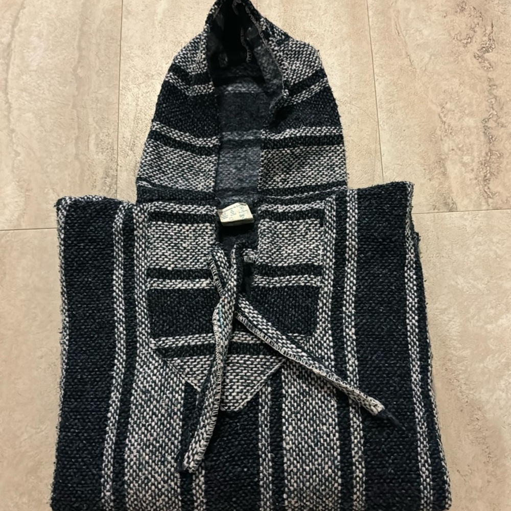 Woven beach pullover Mexico